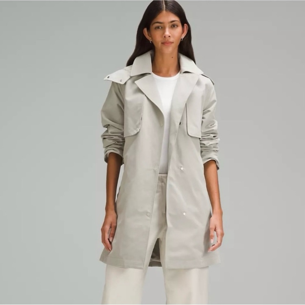 Lululemon trenchcoat